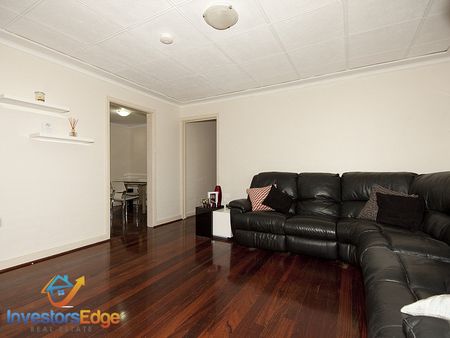 BRIGHT AND AIRY, HOME ON BIG BLOCK - Photo 2