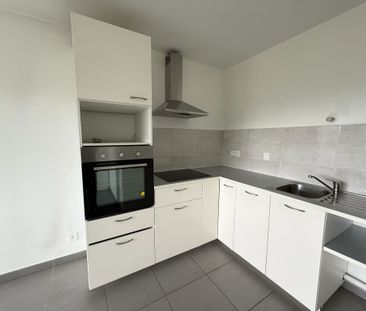 Location Appartement 2 pièces 48m² - Photo 2