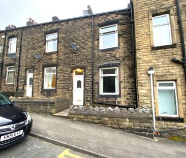 3 bedroom House To Let - Photo 5