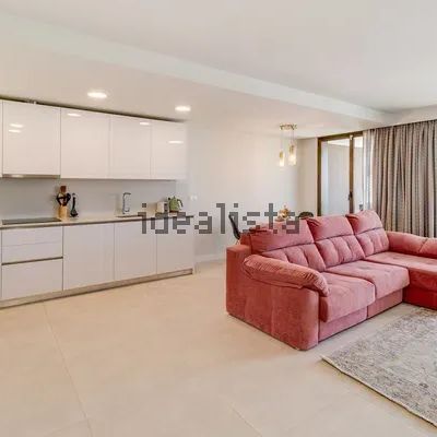 Alquiler de piso en Calle Concha Méndez - Photo 1