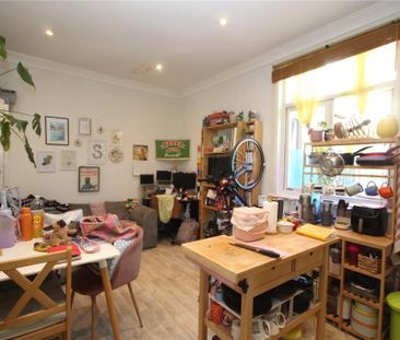 1 bedroom property to rent - Photo 6
