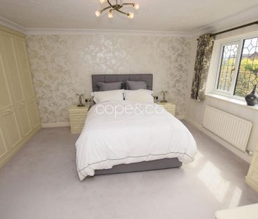 4 bedroom detached house to rent - Photo 5