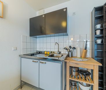 City-Residence: Modern möbliertes Single-Apartment in ruhiger Wohnlage - Photo 5