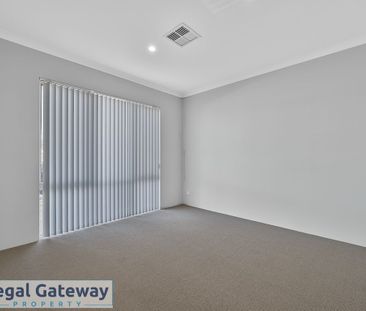 69 Lycaste Parade, TREEBY WA 6164 - Photo 5