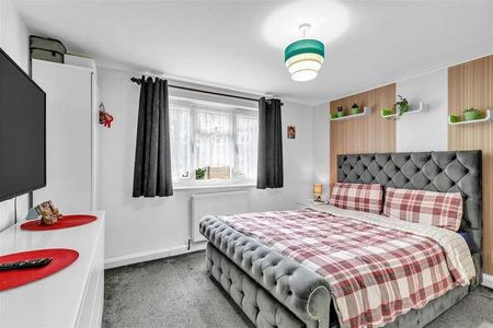 Birches Road, Horsham, RH12 - Photo 5