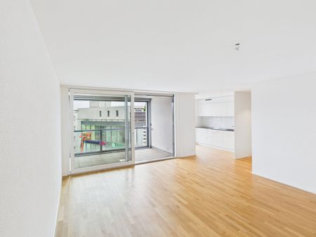 Moderne 2.5-Zimmer-Wohnung mit Loggia im Herzen von Wil - Foto 3