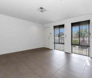 Comfortable Family Living in a Convenient Byford Location - Photo 3