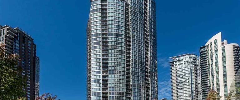 Azura II | 1495 Richards Street, Vancouver - Photo 1