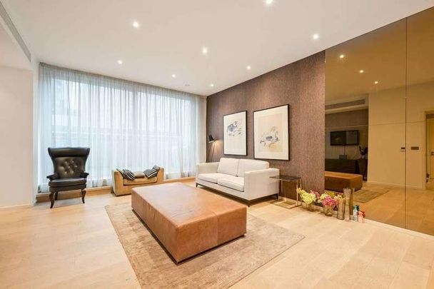 Baltimore Wharf, Canary Wharf, E14 - Photo 1