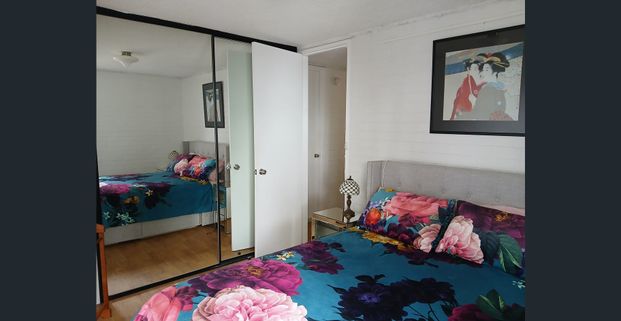 Furnished, short term, convenient - Photo 1