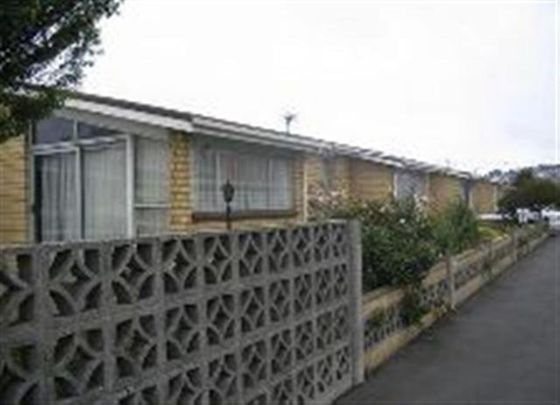 MODERN AND COMFORTABLE - Photo 1