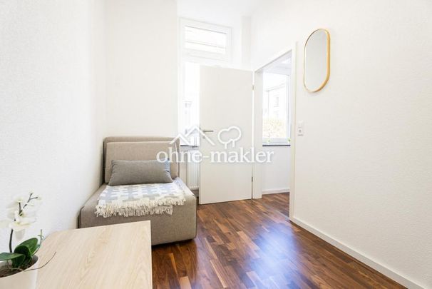 Möbilierte, moderne und kompakte Zwei-Zimmer-Wohnung - Photo 1