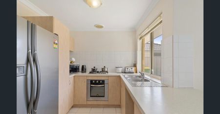 Stunning 3-Bedroom Home in the Heart of Kelmscott - Photo 4