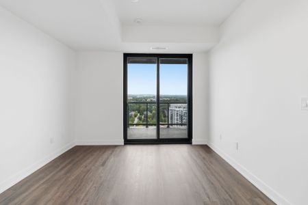For Lease - 2075 Lakeshore Road Unit# 2011, Burlington, Ontario - Photo 4