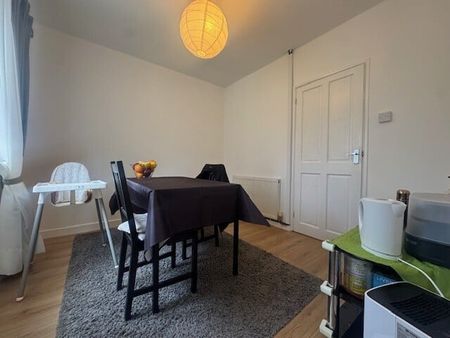 Badenham Grove, Bristol - Photo 2