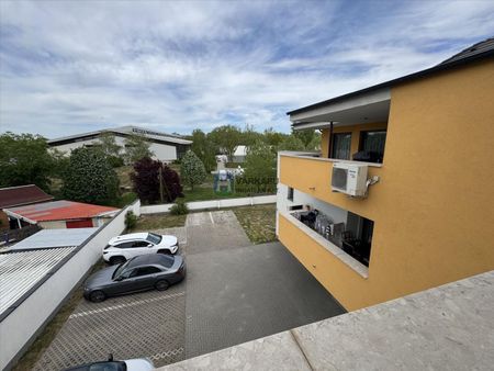 Kiadó újszerű állapotú lakás - Székesfehérvár - Photo 4