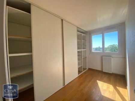 Appartement à louer 4 pièces 80.51m² - Photo 2