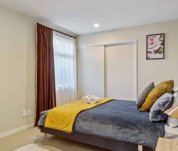 Premium Location - Photo 3