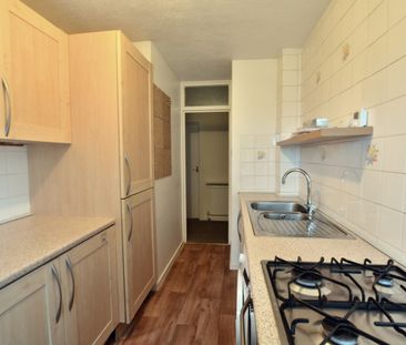 2 bedroom apartment to rent - Photo 6