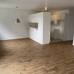Logement Appartement 4 1/2 Style Condo - Photo 2