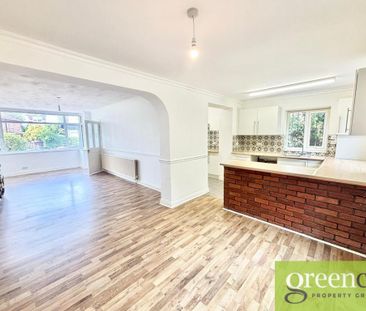 3 bedroom semi-detached house to rent - Photo 2
