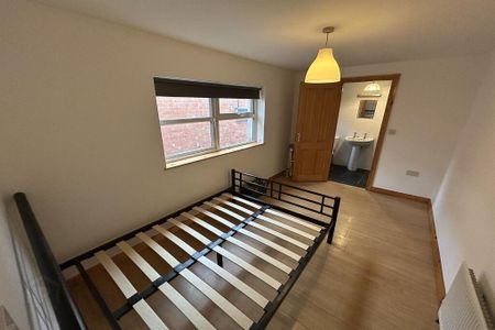 32 Kimberley Street, Belfast, BT7 3DY - Photo 4