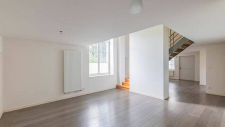 EXCLUSIVITE : Appartement T4 de 123m² - Vieille Ville - Photo 4