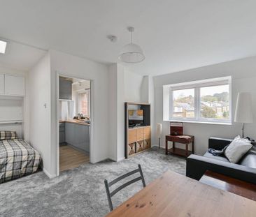 Studio to rent - Photo 6