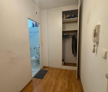 1,5 Zimmer-Wohnung mit Balkon in Tempelhof-Schöneberg - Photo 1