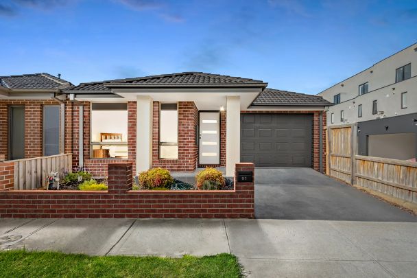Unbeatable Pakenham locale - Photo 1