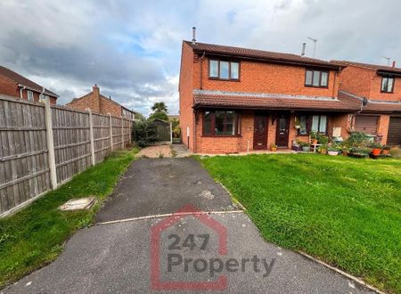 2 bedroom semi-detached house to rent - Photo 2