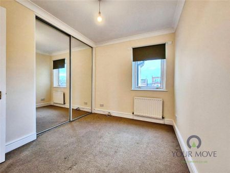 2 bedroom flat to rent - Photo 4