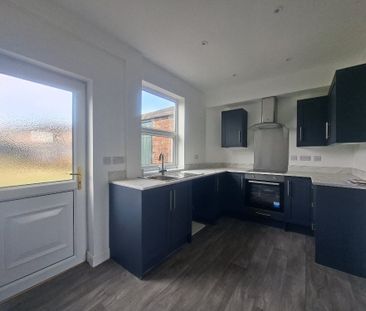Asquith Avenue - Photo 1