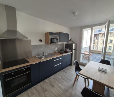 Location Appartement 1 pièce 45m² TULLE 19000 - Photo 4