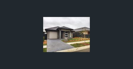 Modern 2-Bedroom Home in a Prime Location - Photo 2