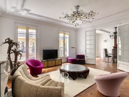 Tout savoir sur cet appartement dans le quartier Clichy-Trinité, à Paris 9ème - Photo 1