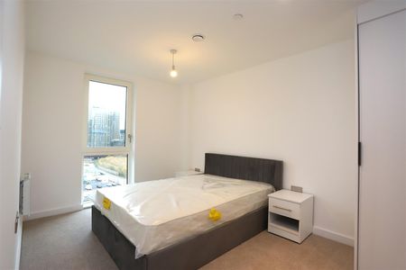 The Railings, Middlewood Locks - Photo 5