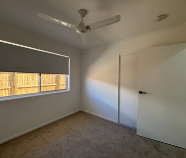 2/21a Trinidad Terrace, Deception Bay QLD 4508 - House For Rent | D... - Photo 2