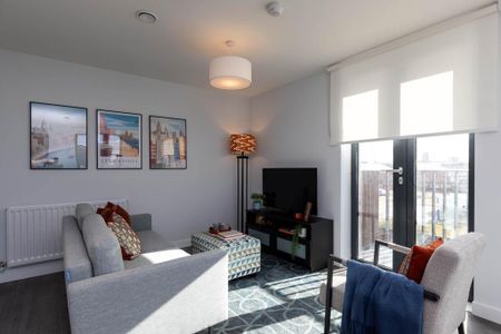 3 bedroom apartment to rent - Photo 3