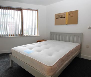 Crozier House, Leeds City Centre, LS10 1LQ - Photo 4