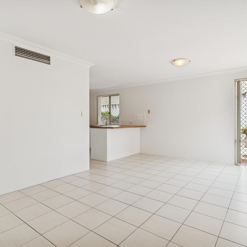 9/170-174 Hill View Terrace - Photo 1