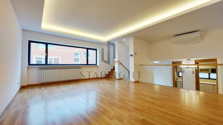 Herastrau home/office 4-bedroom duplex villa For Rent - Photo 3