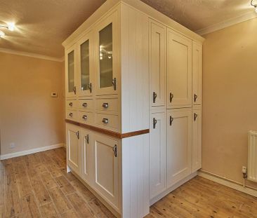 2 bedroom detached house to rent - Photo 2