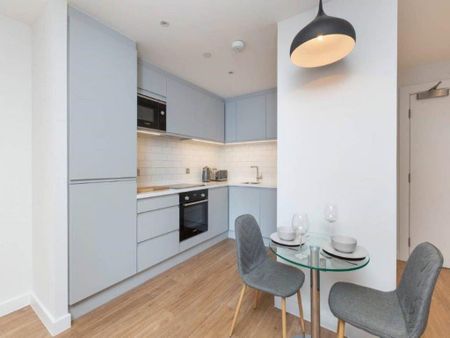 1 bedroom flat to rent - Photo 3