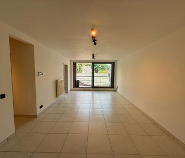 WETTEREN - Hernieuwd appartement in het centrum. - Photo 2