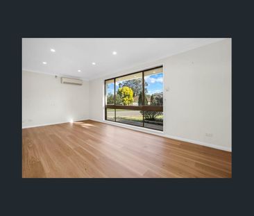 This great family home is especially exciting as you have a large b... - Photo 1