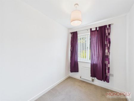 3 bedroom semi-detached house to rent - Photo 5