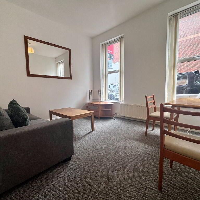 5 Abercorn Street, Belfast, BT9 6AS - Photo 1