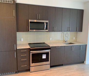 For Lease - 4085 Parkside Village Drive Unit# 2003, Mississauga, On... - Photo 4