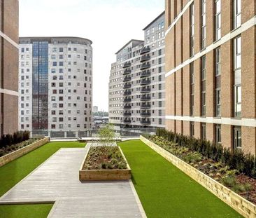 AVAILABLE JAN 5TH! | TWO BEDROOM 2 BATHROOM APARTMENT AT ALLEGRO LI... - Photo 2